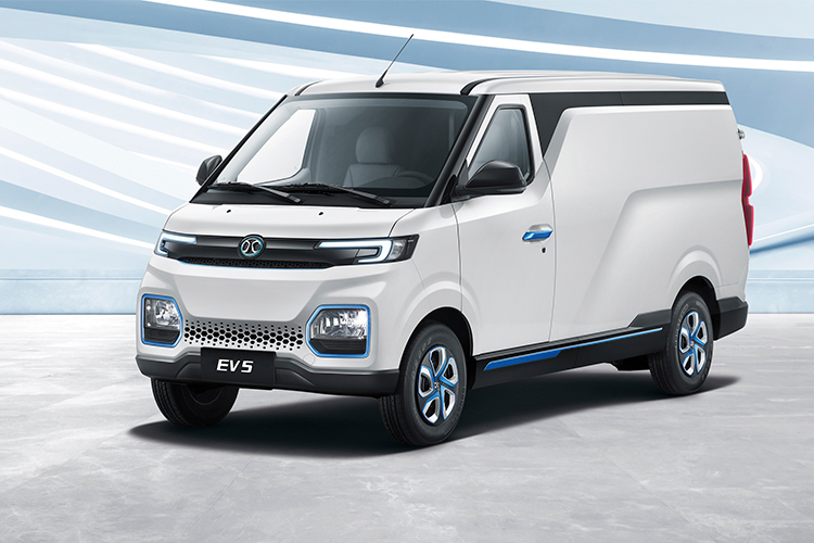 Baic EV5 full electric уже в Молдове